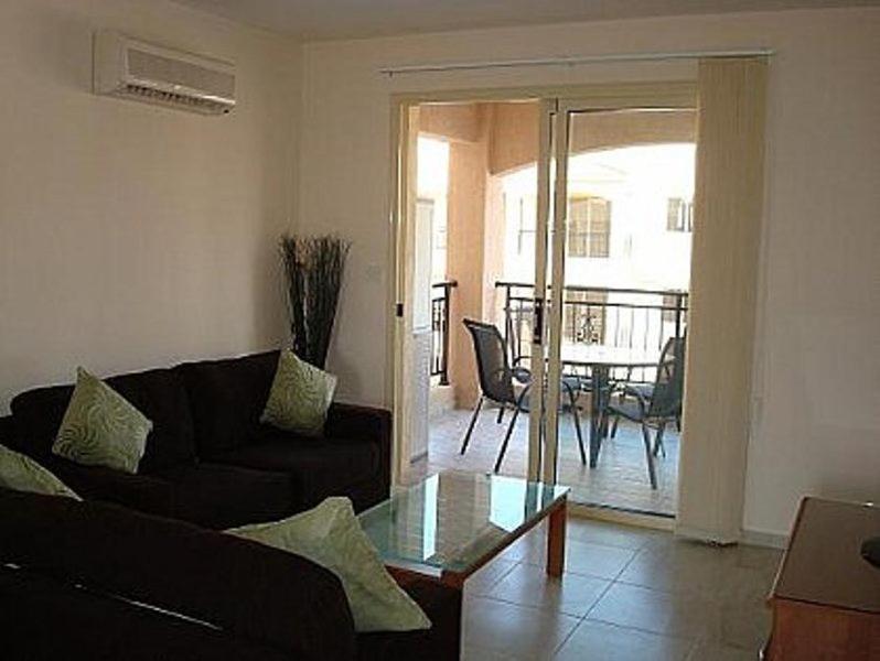 Royal Seacrest Apartments Aphrodite Hills Buitenkant foto